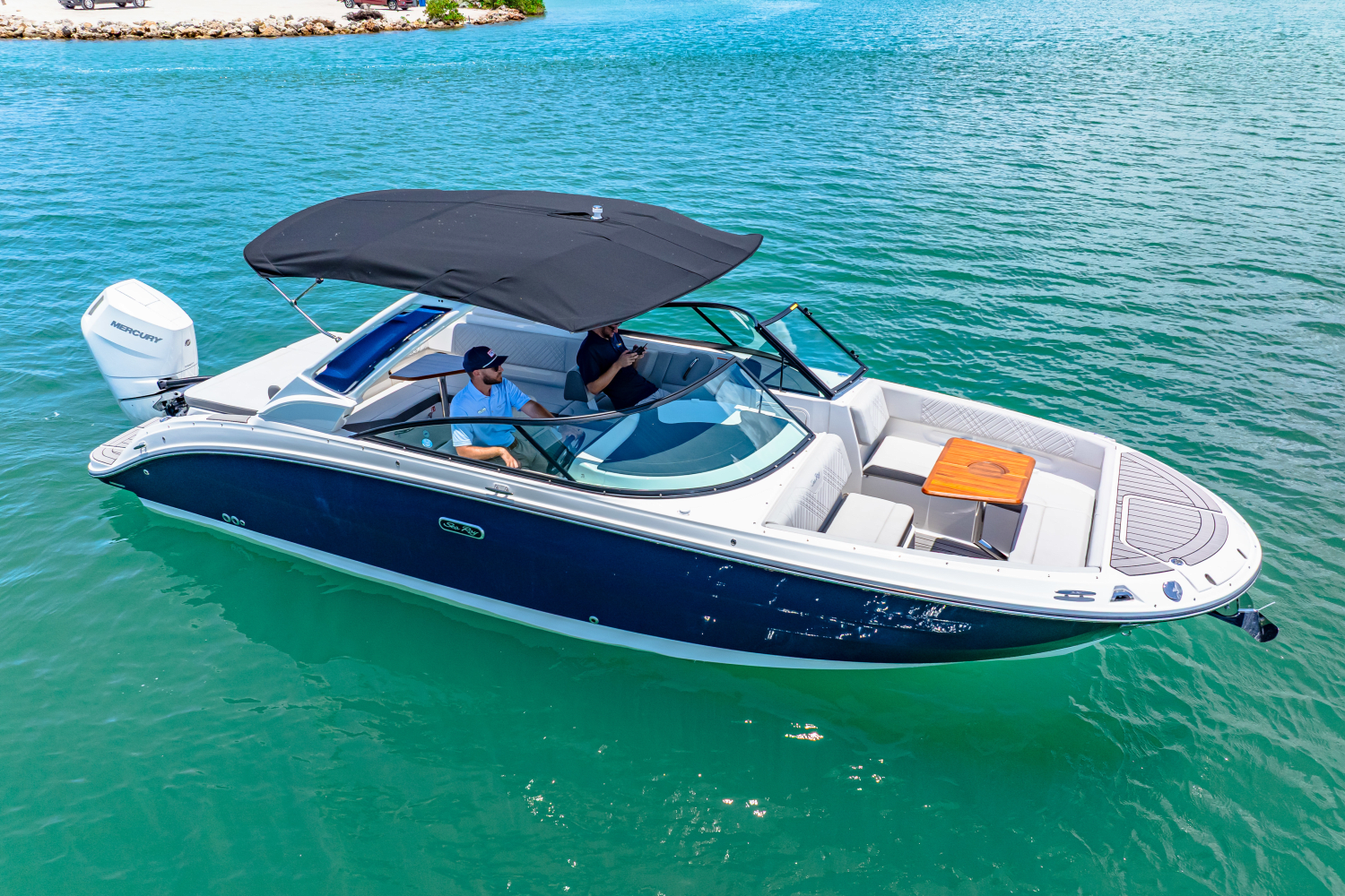 2025 Sea Ray SDX 270 Outboard Image Thumbnail #2