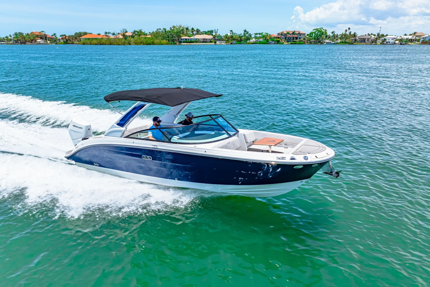 2025 Sea Ray SDX 270 Outboard Image Thumbnail #32