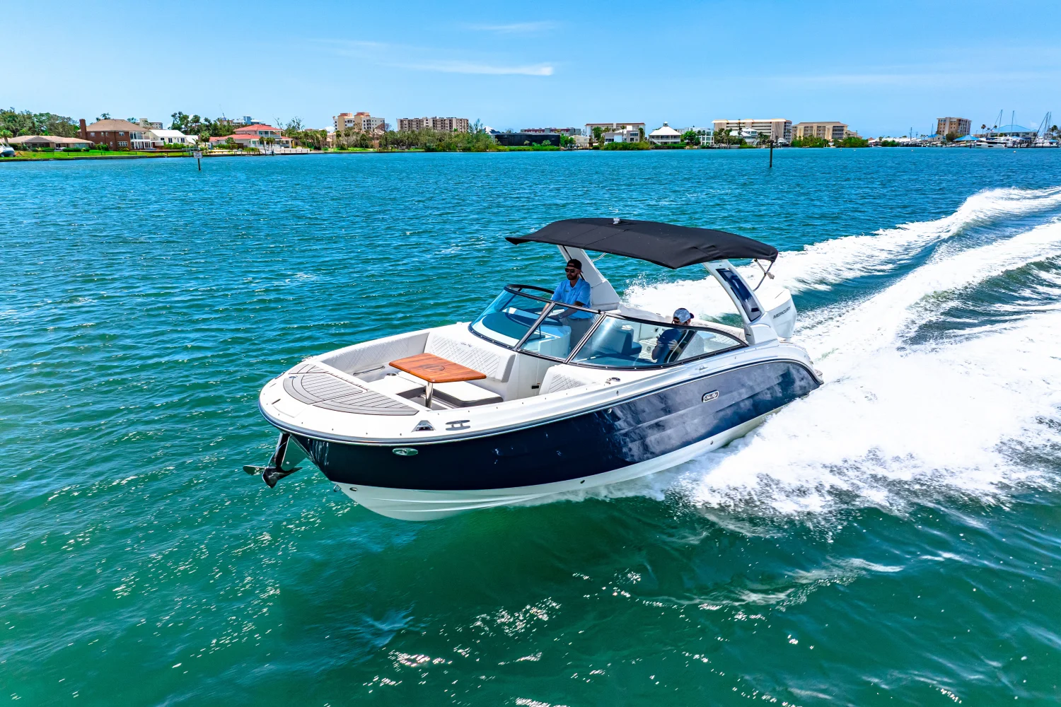 2025 Sea Ray SDX 270 Outboard Image Thumbnail #37