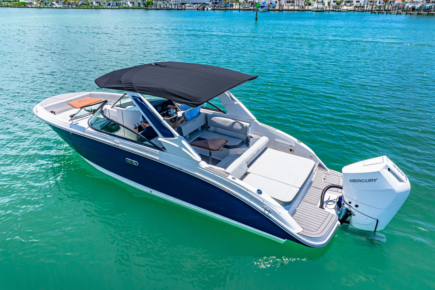 2025 Sea Ray SDX 270 Outboard Image Thumbnail #15