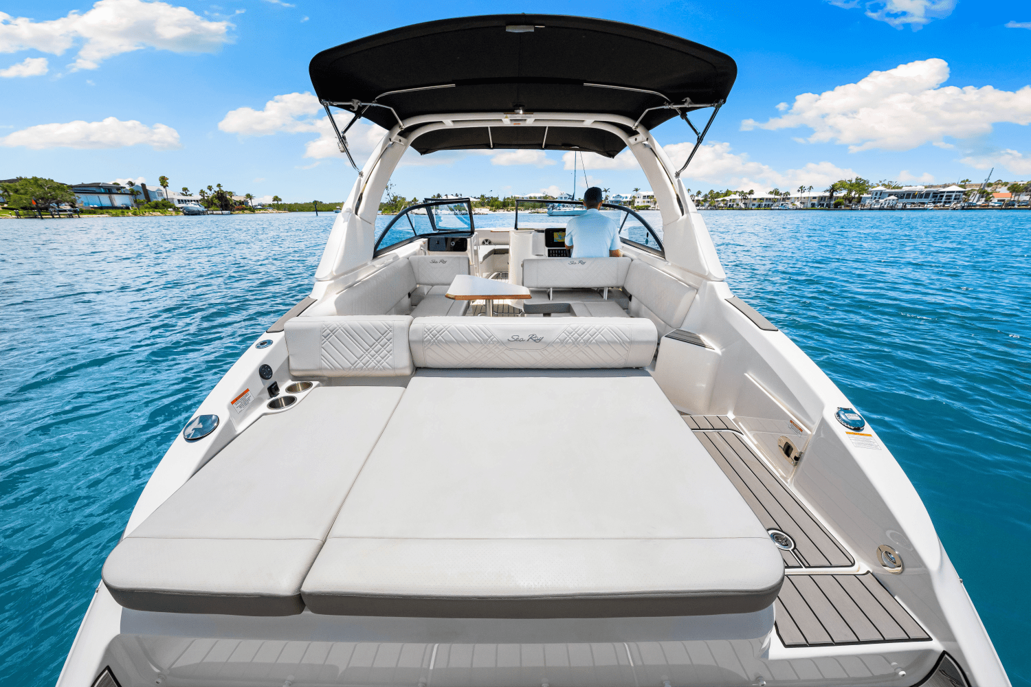 2025 Sea Ray SDX 270 Outboard Image Thumbnail #40