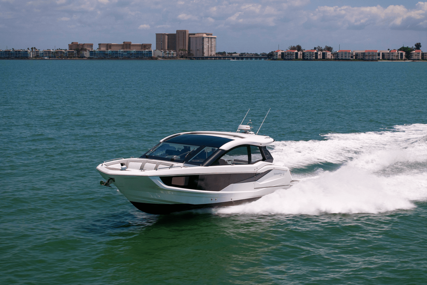 2024 Galeon 375 GTO Image Thumbnail #10