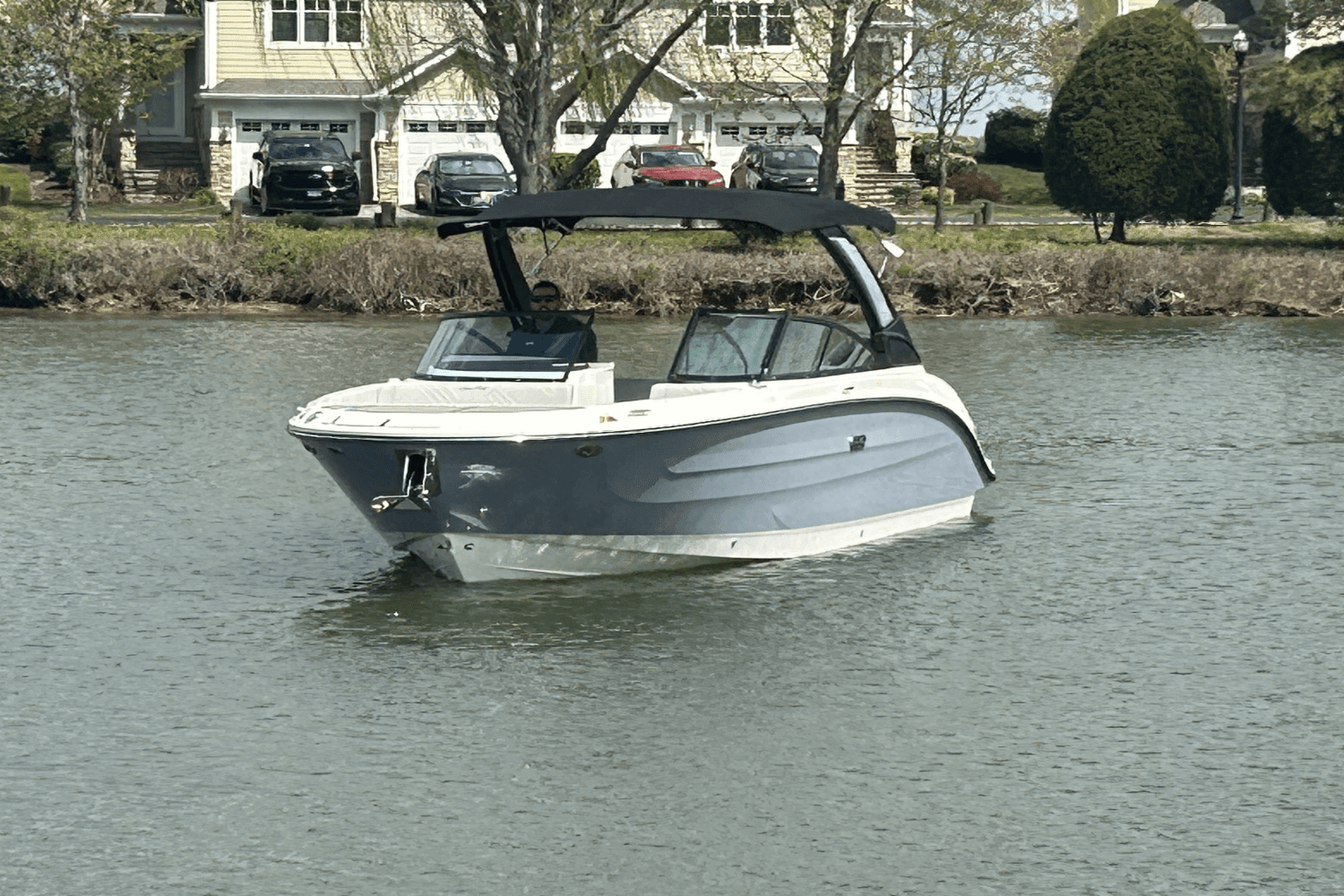 2025 Sea Ray SDX 270 Outboard Image Thumbnail #7