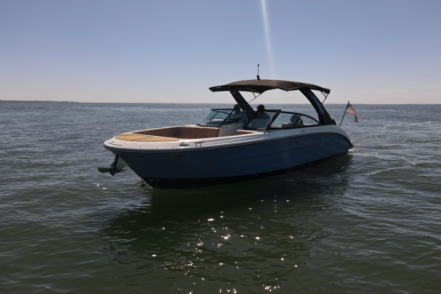 2025 Sea Ray SDX 270 Outboard Image Thumbnail #5