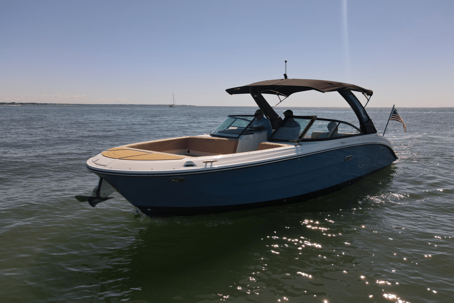 2025 Sea Ray SDX 270 Outboard Image Thumbnail #3