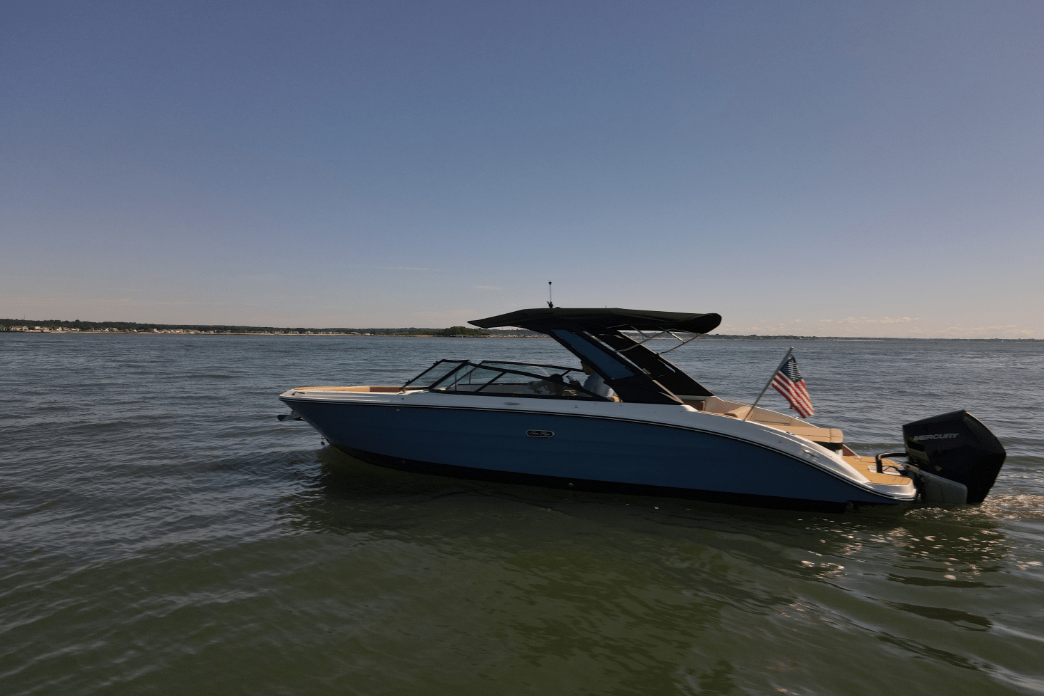 2025 Sea Ray SDX 270 Outboard Image Thumbnail #4