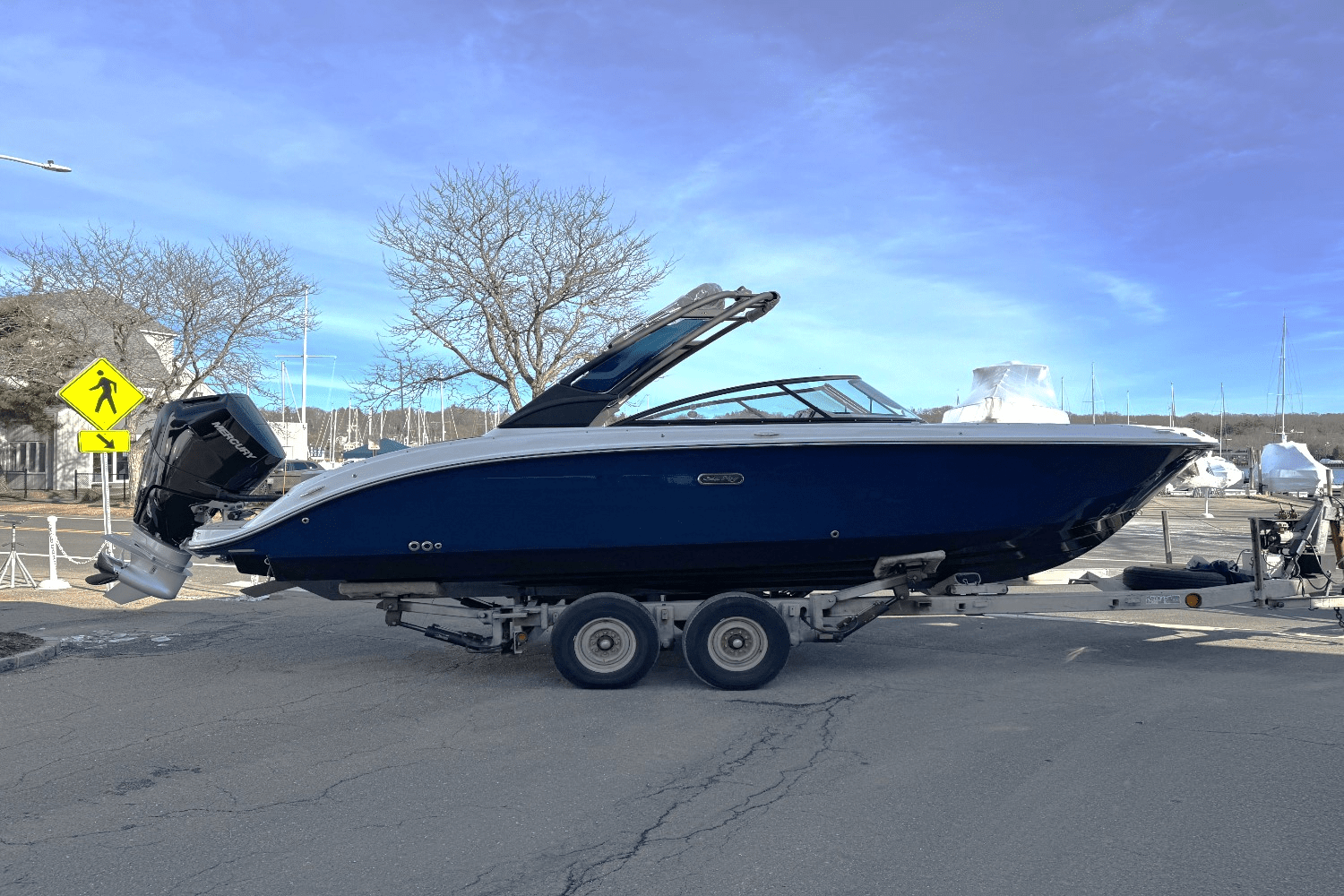 2025 Sea Ray SDX 270 Outboard Image Thumbnail #0