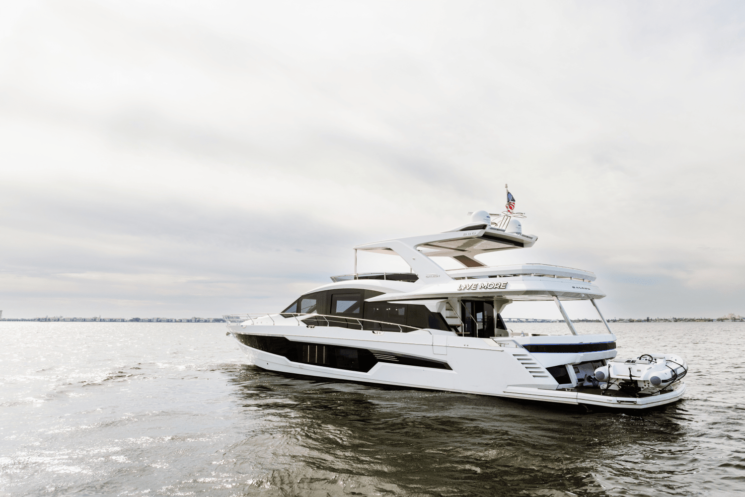 2021 Galeon
                                                             680 Fly Image Thumbnail #10