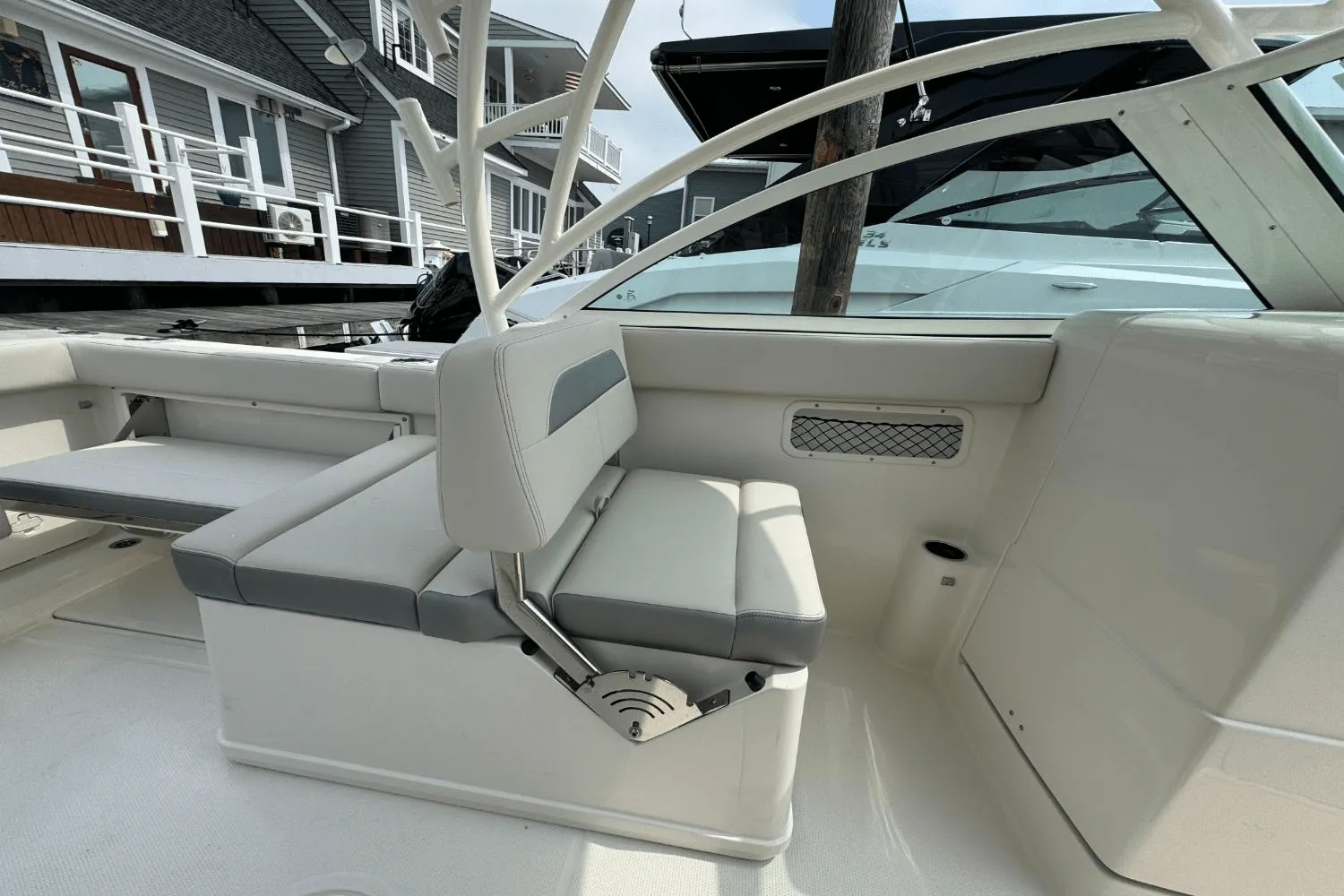 2025 Sailfish 245 DC Image Thumbnail #26