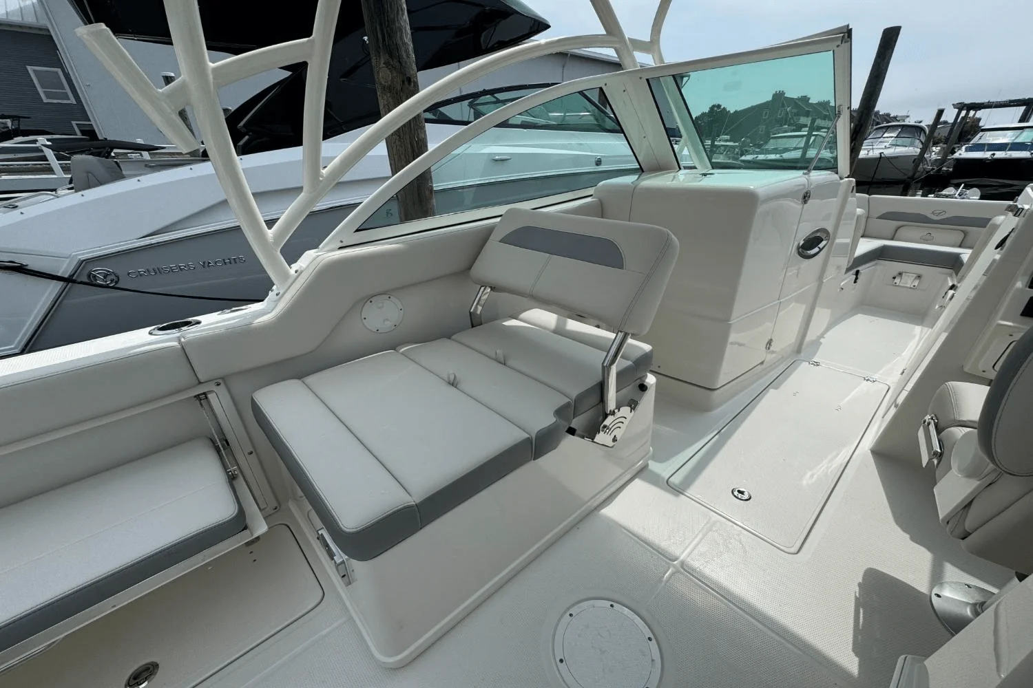 2025 Sailfish 245 DC Image Thumbnail #25