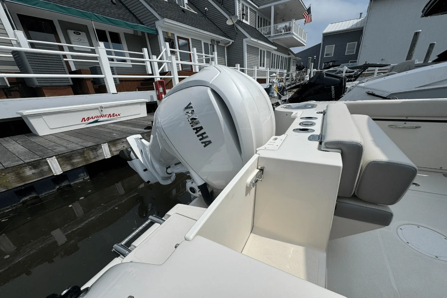 2025 Sailfish 245 DC Image Thumbnail #10