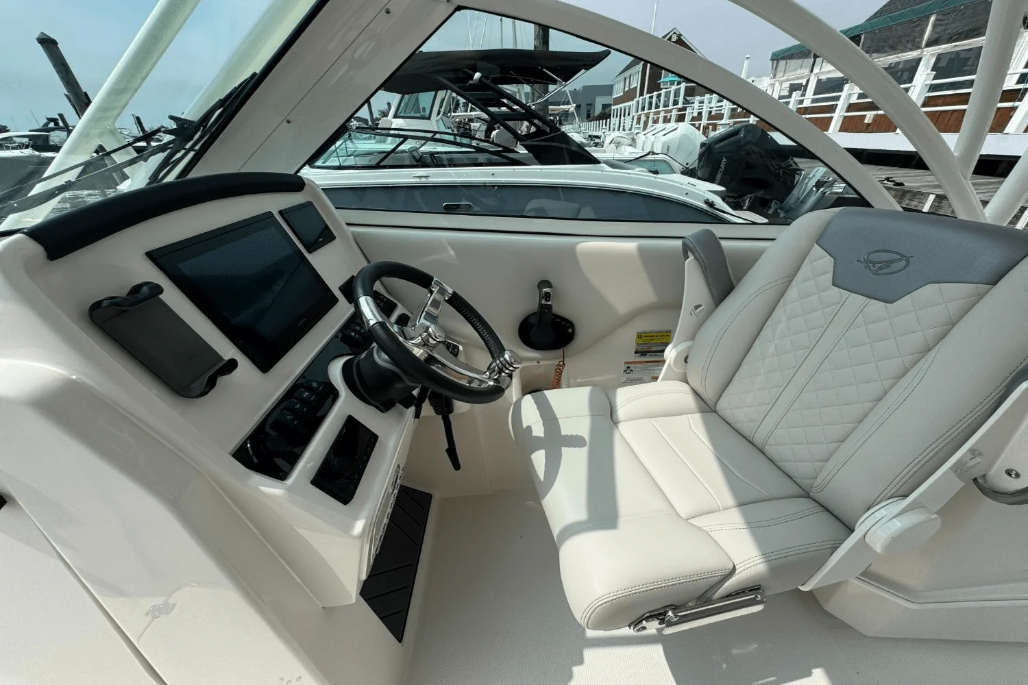 2025 Sailfish 245 DC Image Thumbnail #39