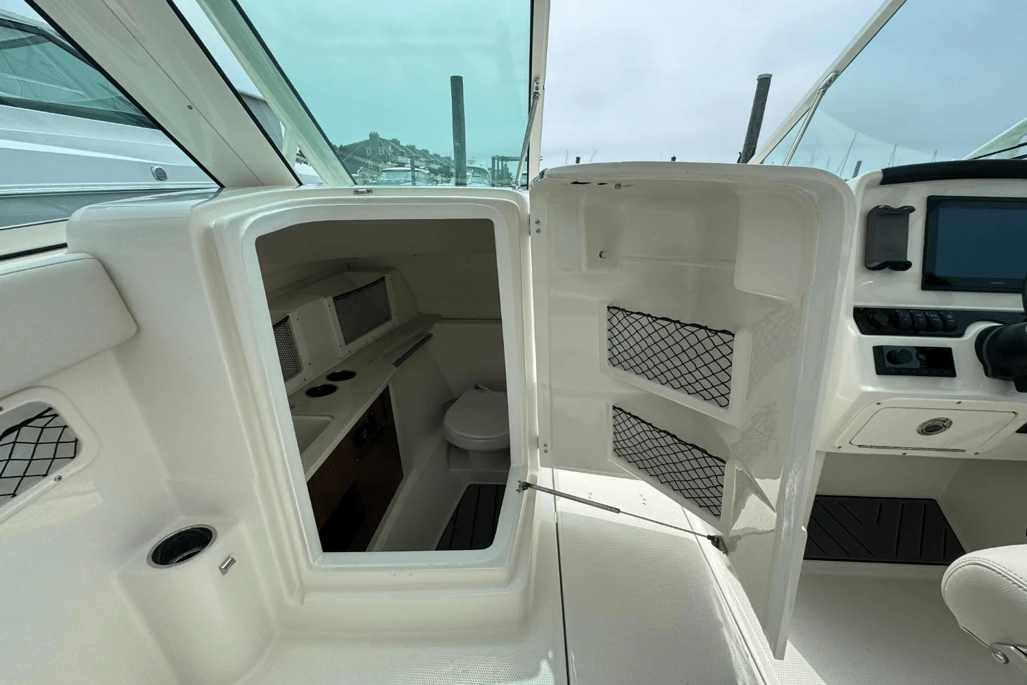 2025 Sailfish 245 DC Image Thumbnail #33