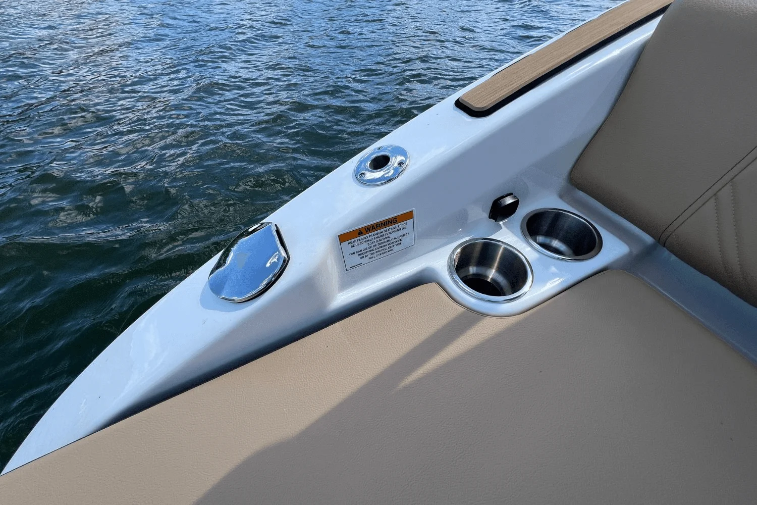 2025 Sea Ray 250 SDX Image Thumbnail #8