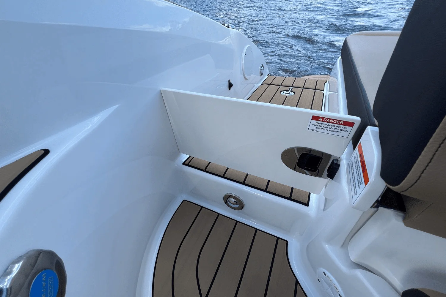 2025 Sea Ray 250 SDX Image Thumbnail #12