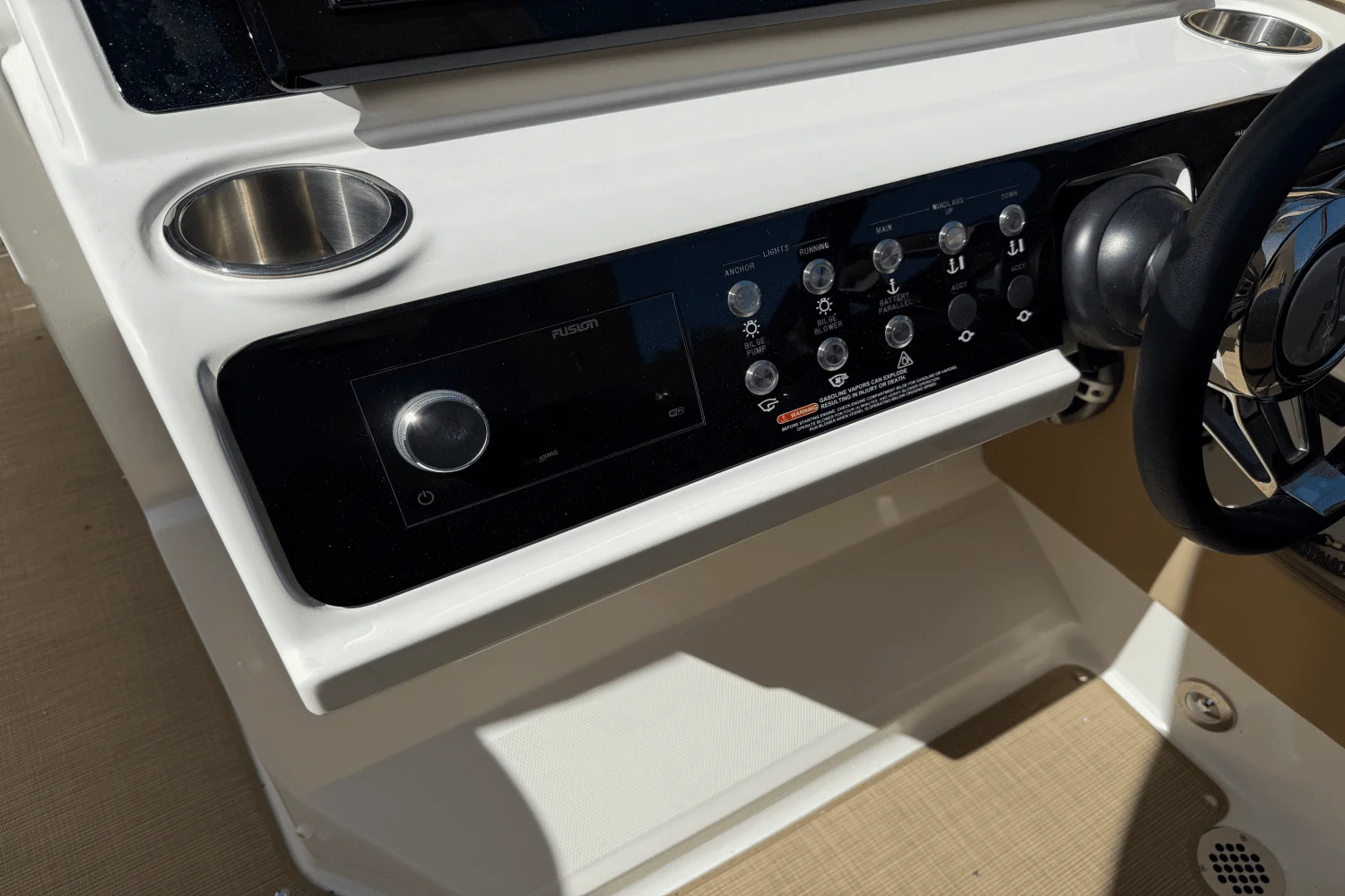 2025 Sea Ray SLX 310 Image Thumbnail #17