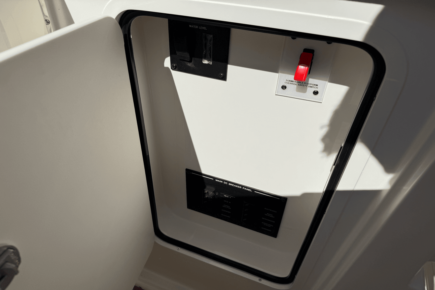 2025 Sea Ray SLX 310 Image Thumbnail #22