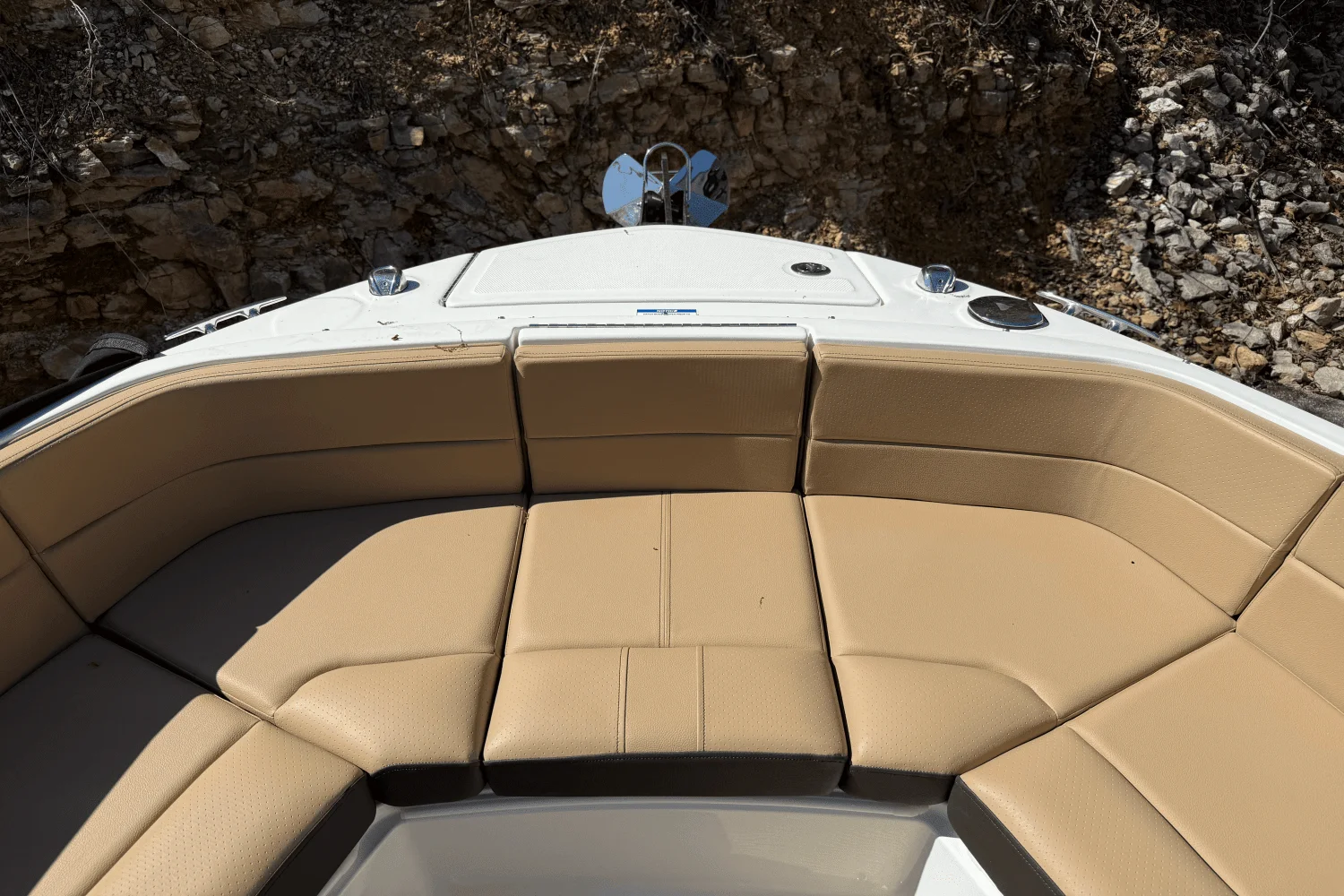 2025 Sea Ray SLX 310 Image Thumbnail #19