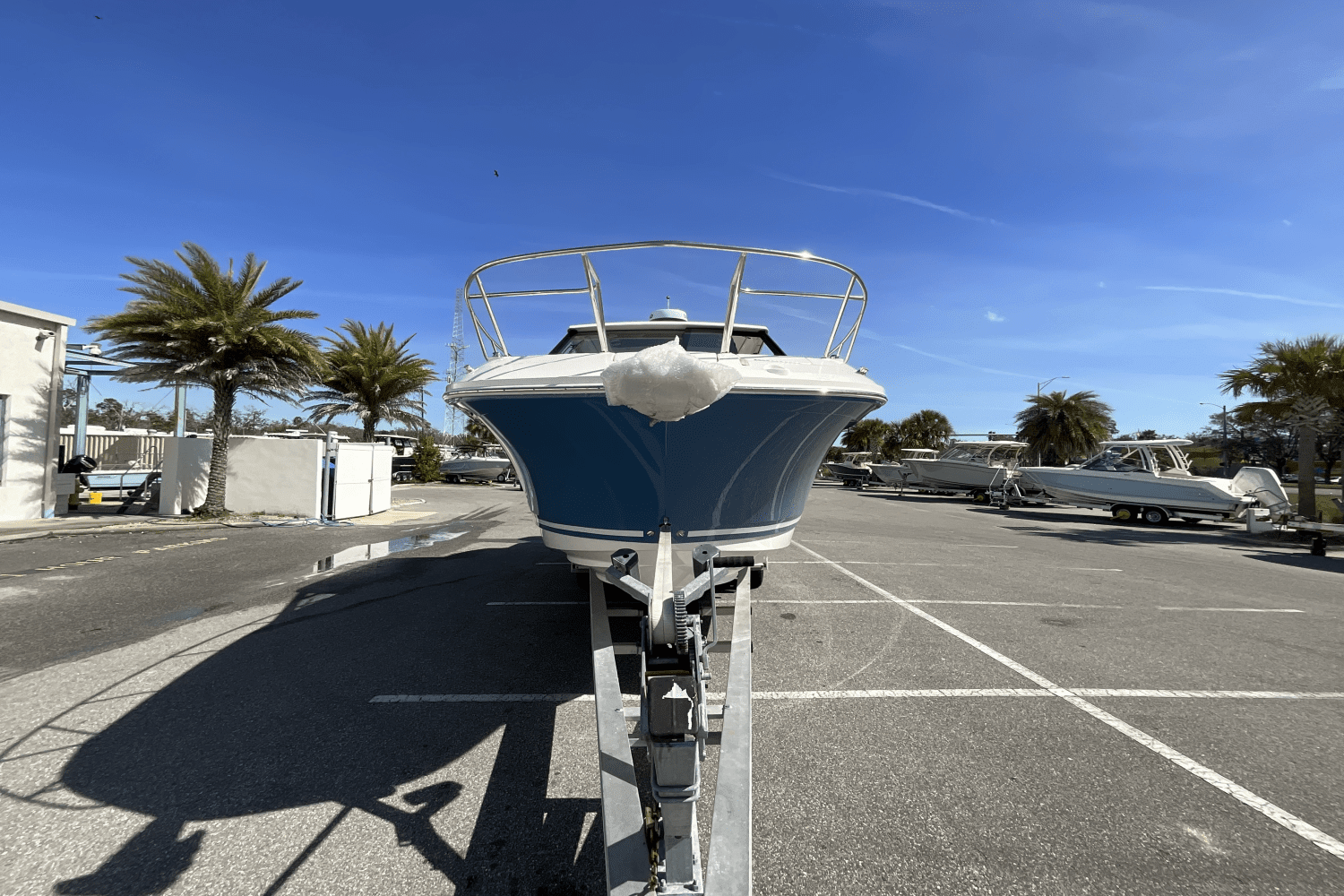 2025 Sea Ray Sundancer 320 Outboard Image Thumbnail #38