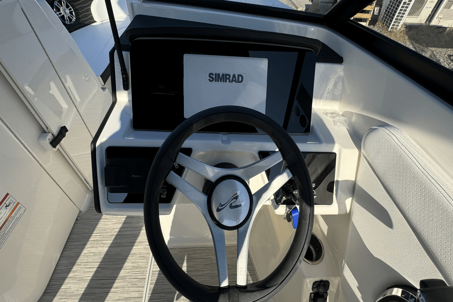 2025 Sea Ray SPX 230 Outboard Image Thumbnail #20