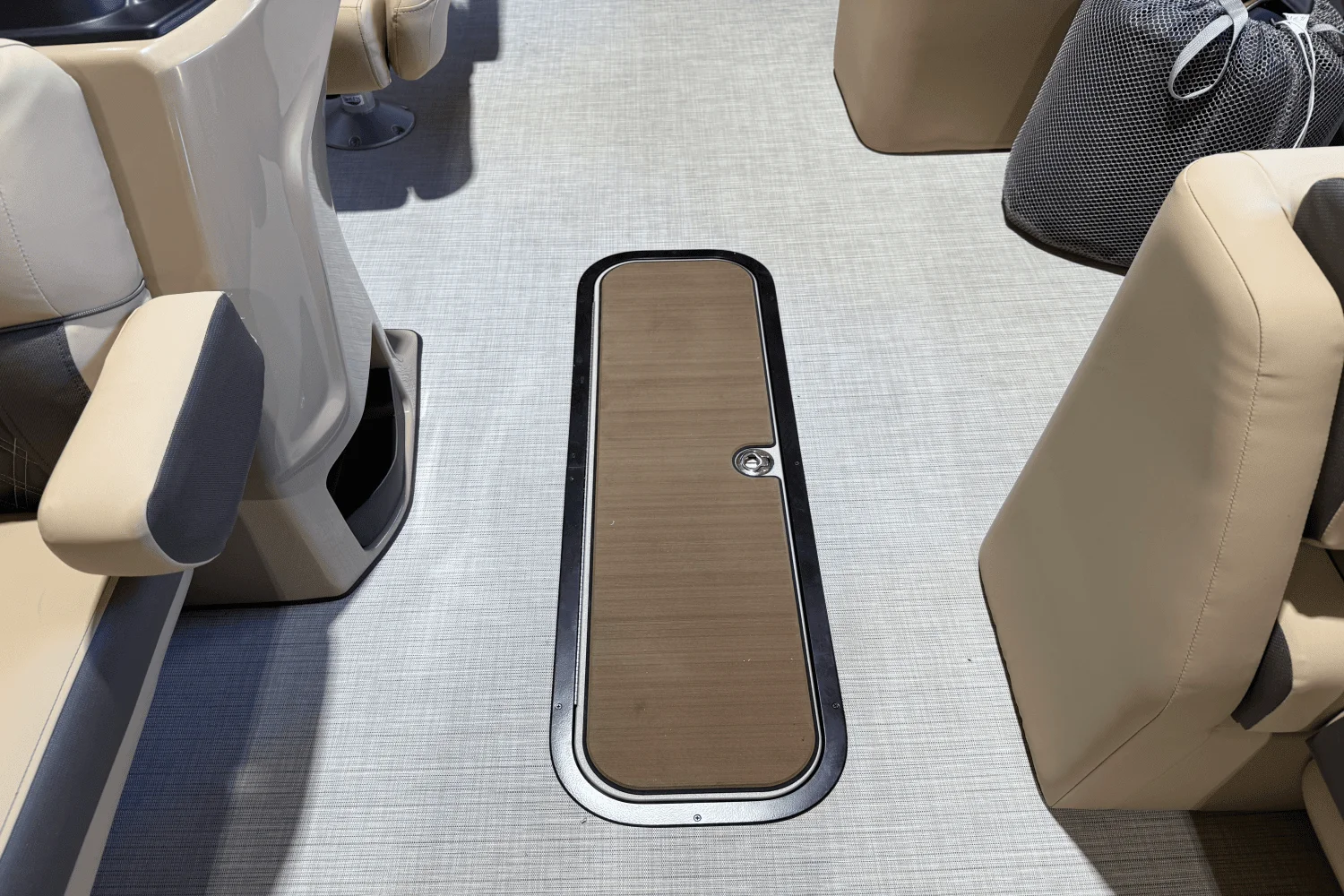 2025 Harris 230 Sunliner Image Thumbnail #19