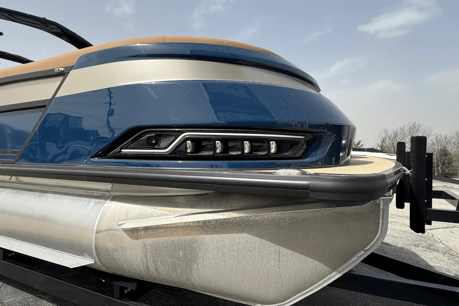 2025 Harris Grand Mariner 250 Image Thumbnail #1