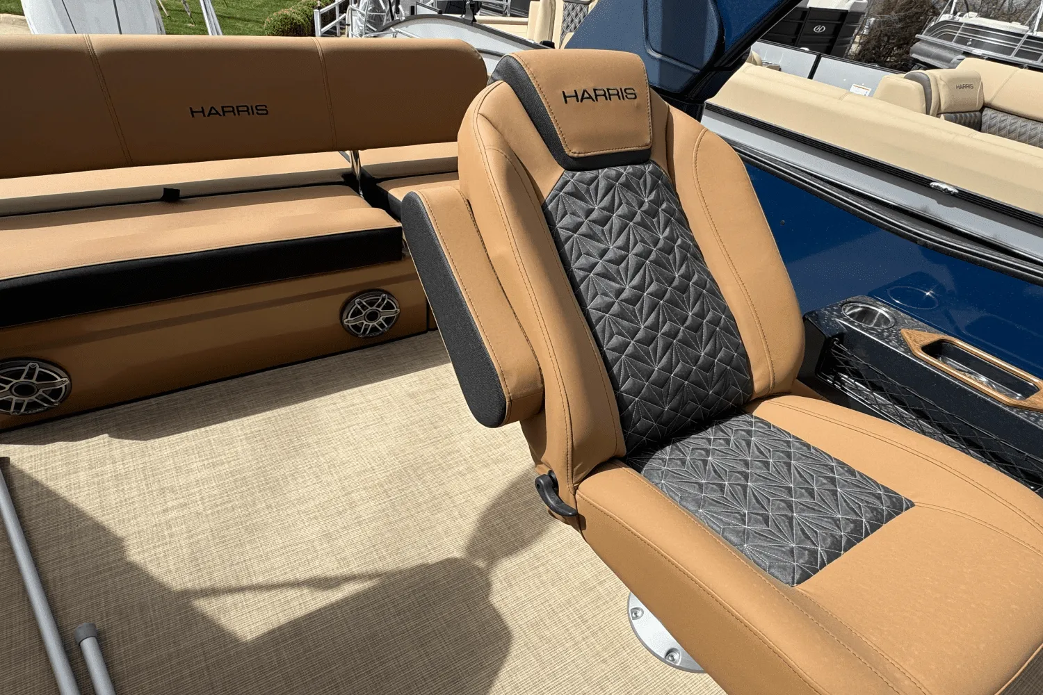 2025 Harris Grand Mariner 250 Image Thumbnail #10