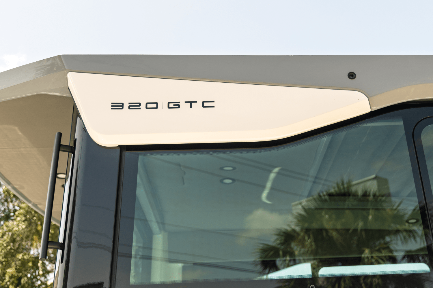 2025 Saxdor 320 GTC Image Thumbnail #6