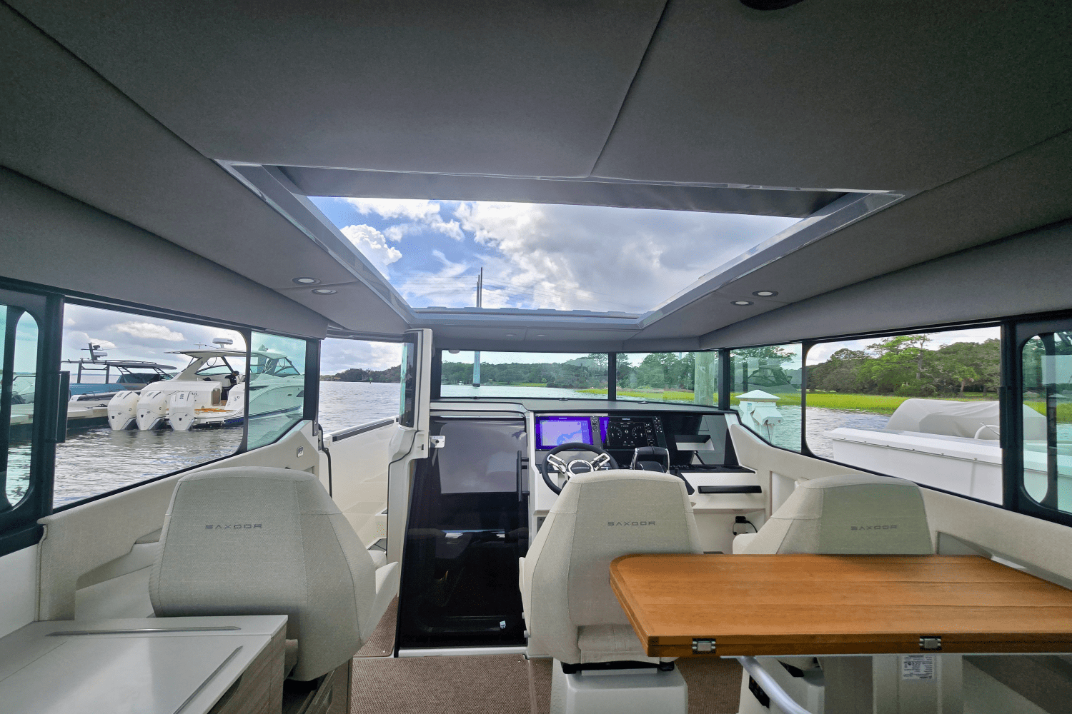 2025 Saxdor 320 GTC Image Thumbnail #28