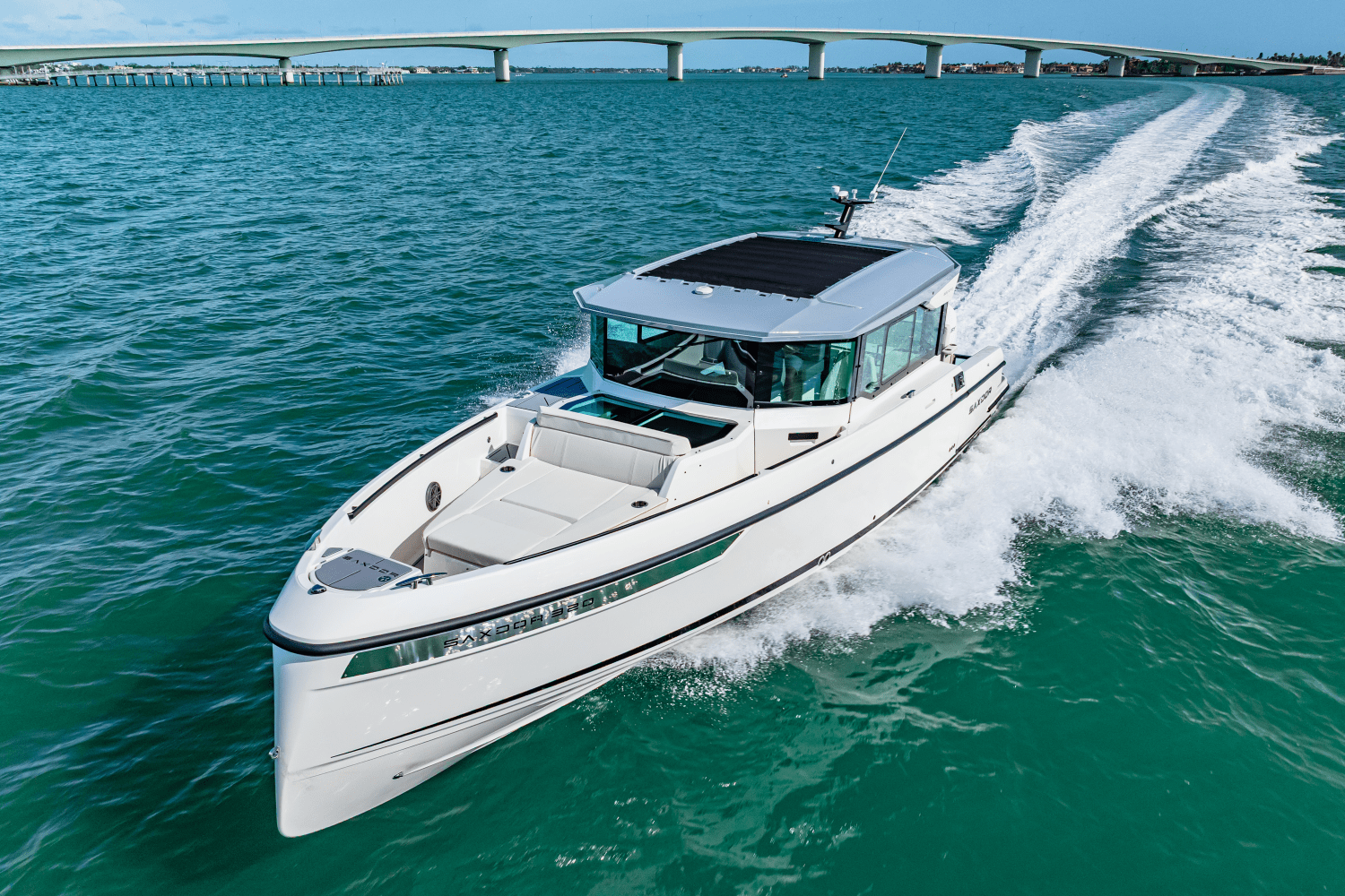 2025 Saxdor 320 GTC Image Thumbnail #33