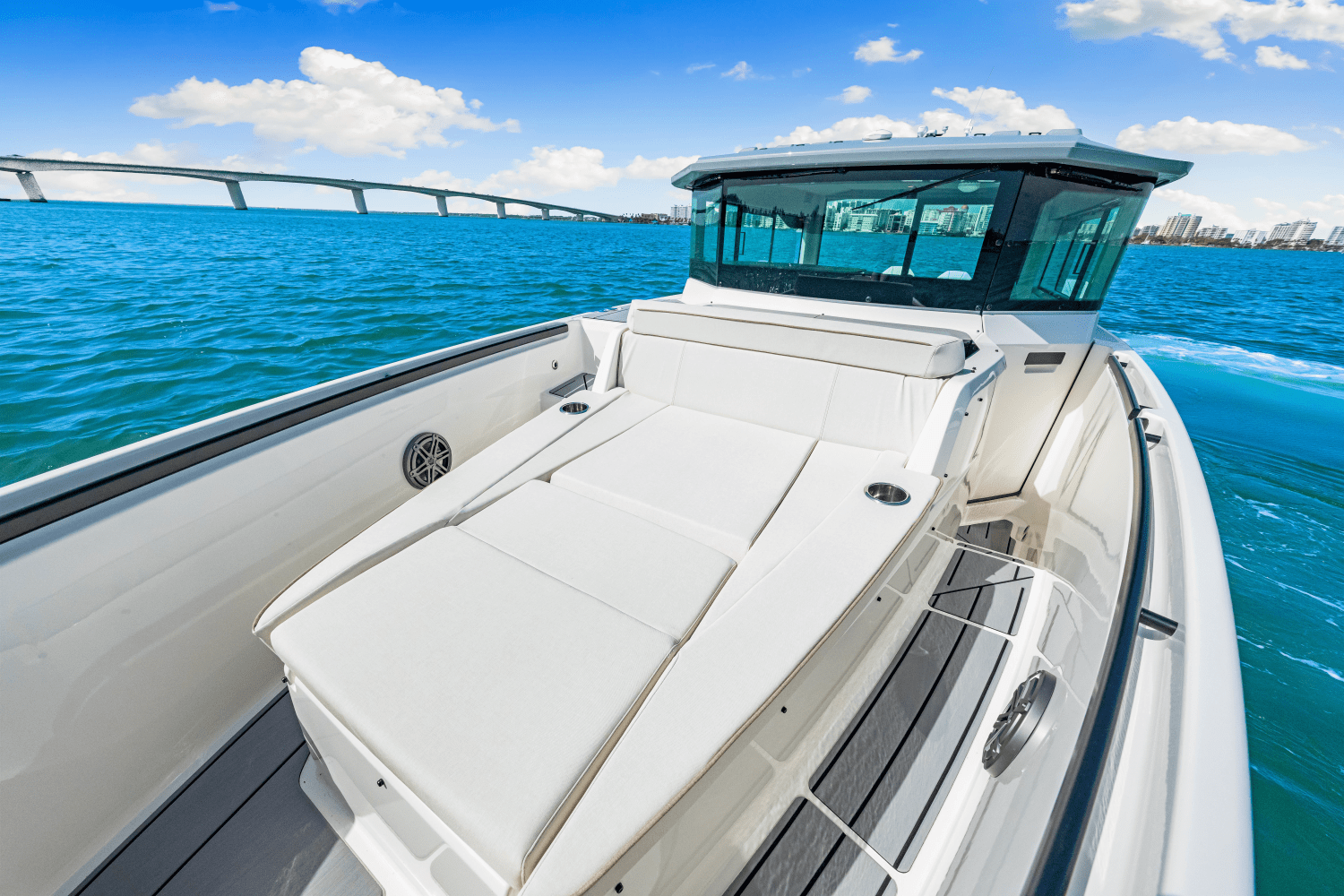 2025 Saxdor 320 GTC Image Thumbnail #41