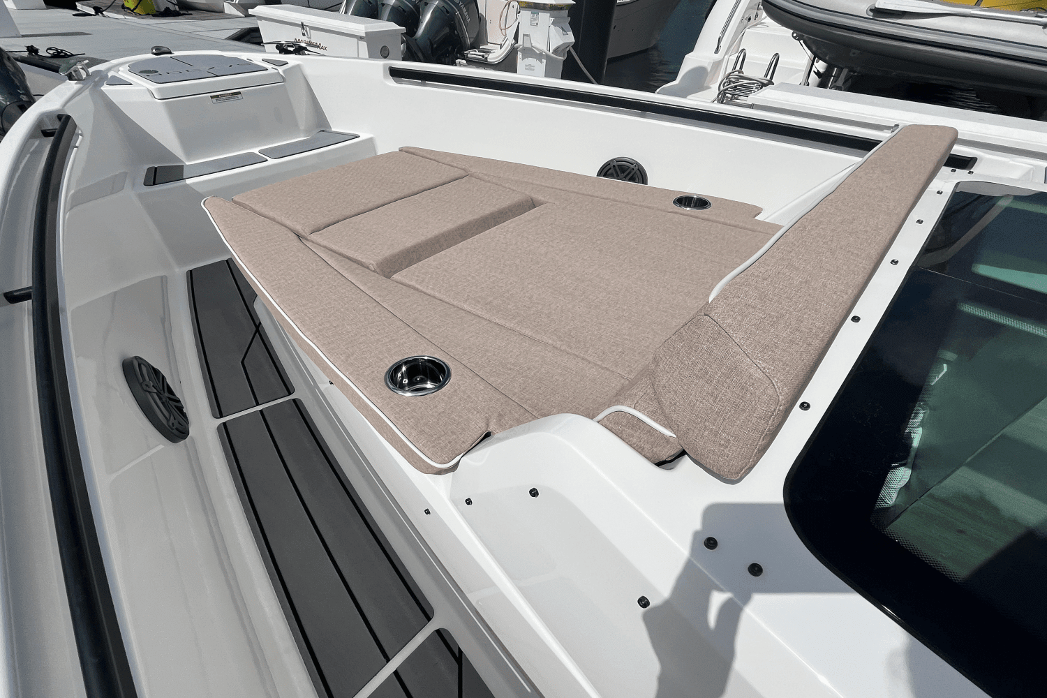 2025 Saxdor 320 GTC Image Thumbnail #16