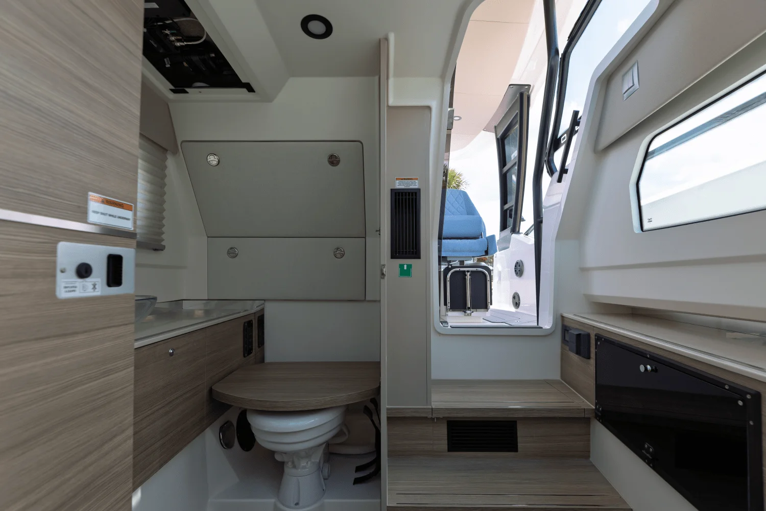 2025 Saxdor 320 GTO Image Thumbnail #17