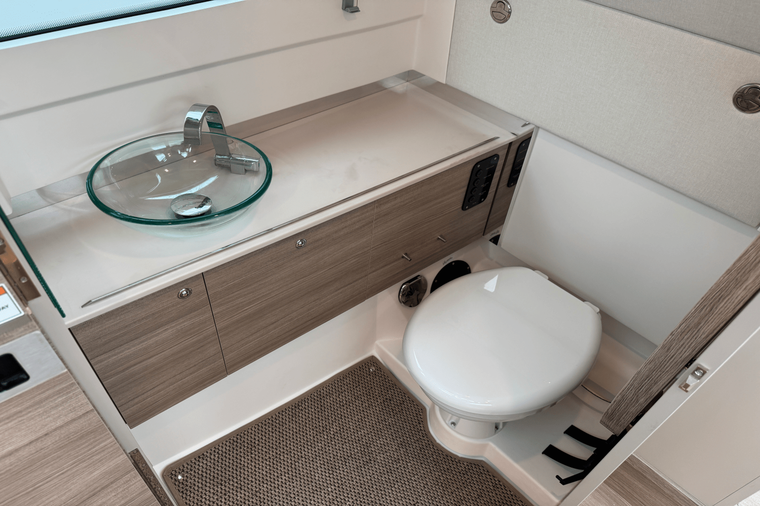 2025 Saxdor 320 GTO Image Thumbnail #55