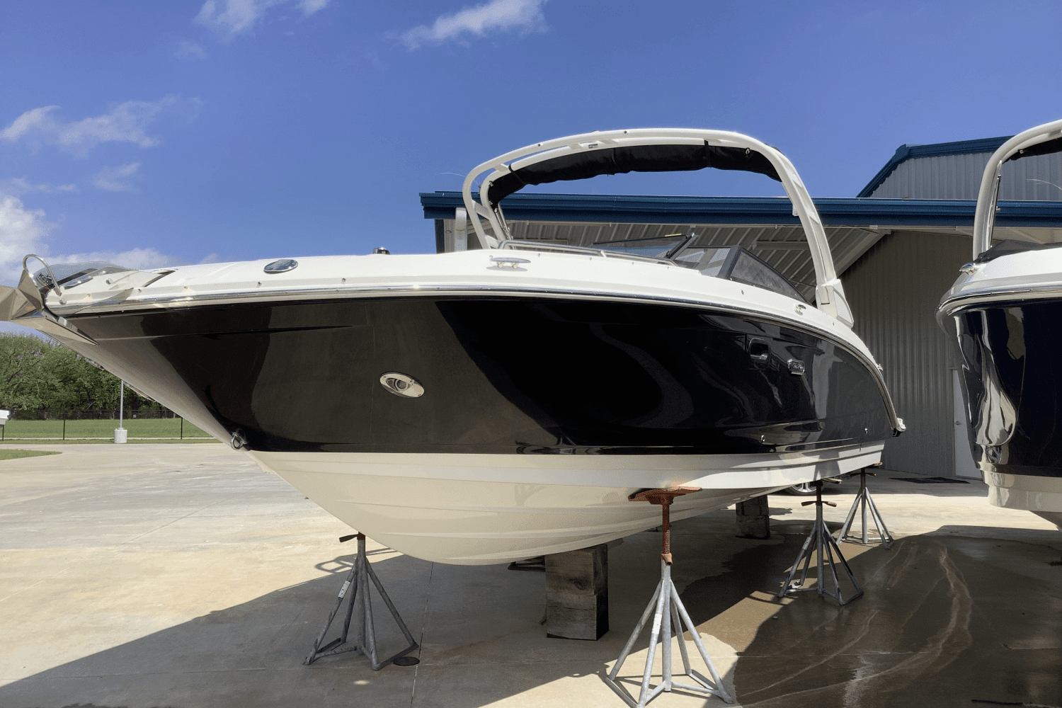 2025 Sea Ray SDX 290 Outboard Image Thumbnail #1
