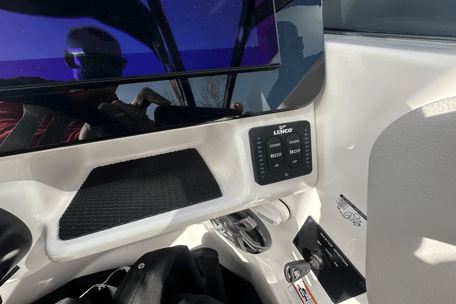 2025 Sea Ray 250 SDX Image Thumbnail #16