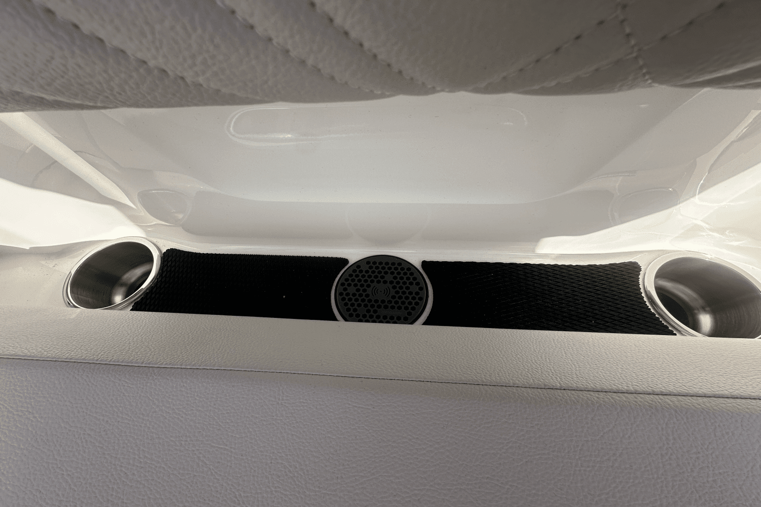 2025 Sea Ray 250 SDX Image Thumbnail #18