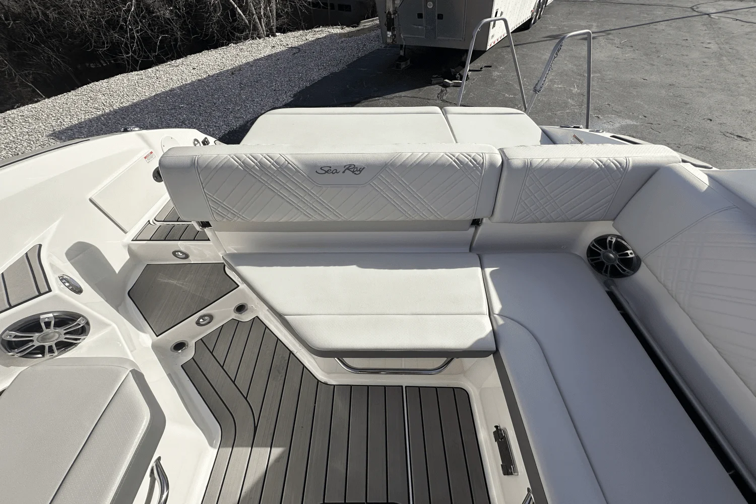 2025 Sea Ray 250 SDX Image Thumbnail #15