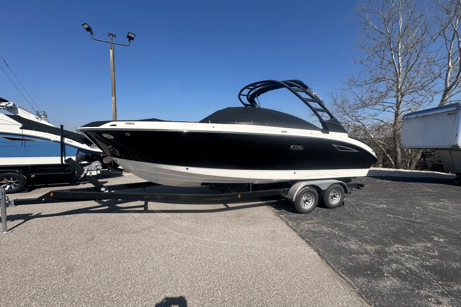 2025 Sea Ray 250 SDX Image Thumbnail #0