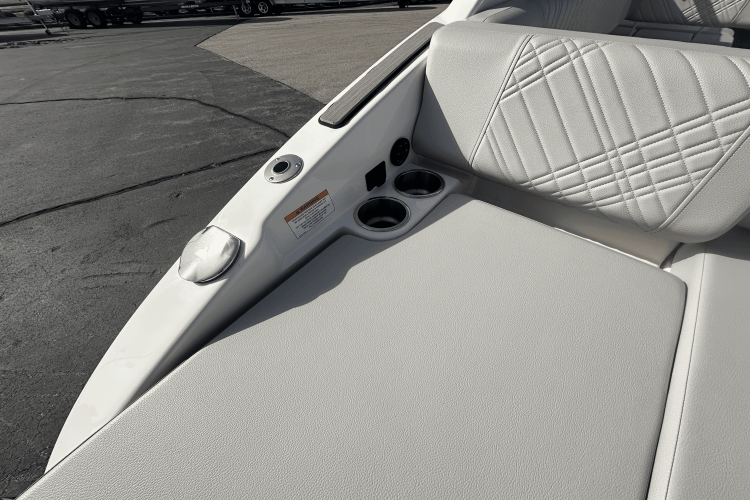 2025 Sea Ray 250 SDX Image Thumbnail #13