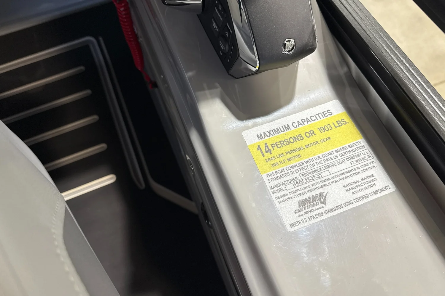 2025 Harris 230 Solstice Image Thumbnail #14