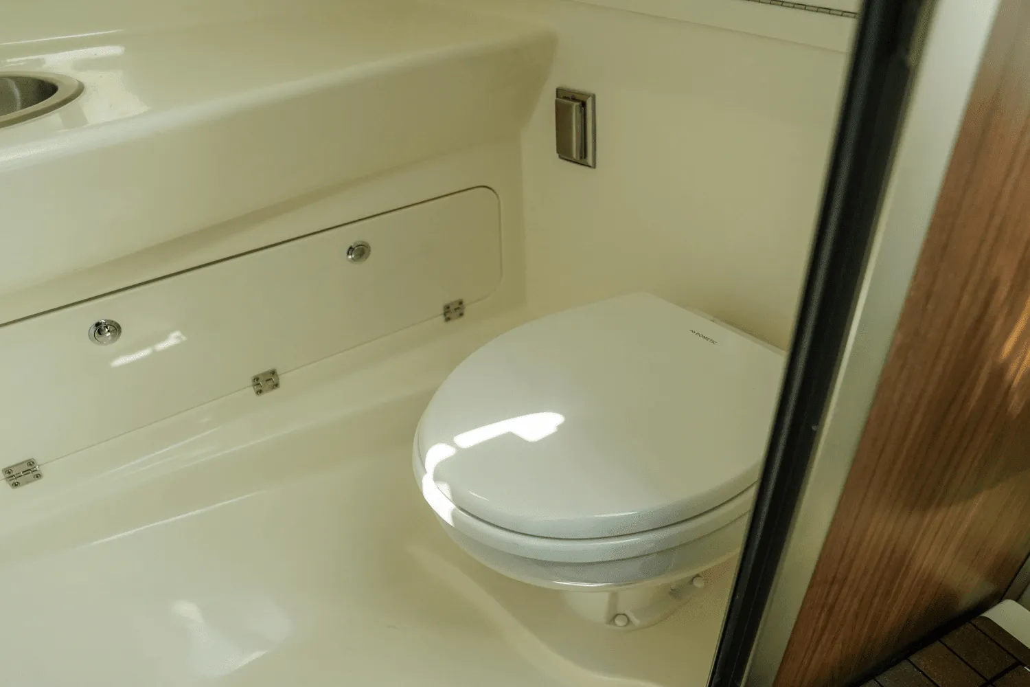 2025 Boston Whaler 285 Conquest Image Thumbnail #32