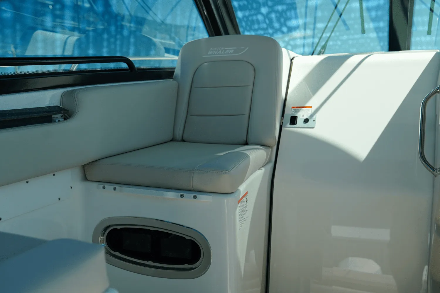 2025 Boston Whaler 285 Conquest Image Thumbnail #17