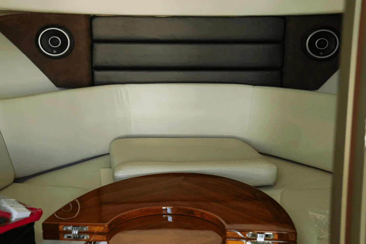 2025 Boston Whaler 285 Conquest Image Thumbnail #31