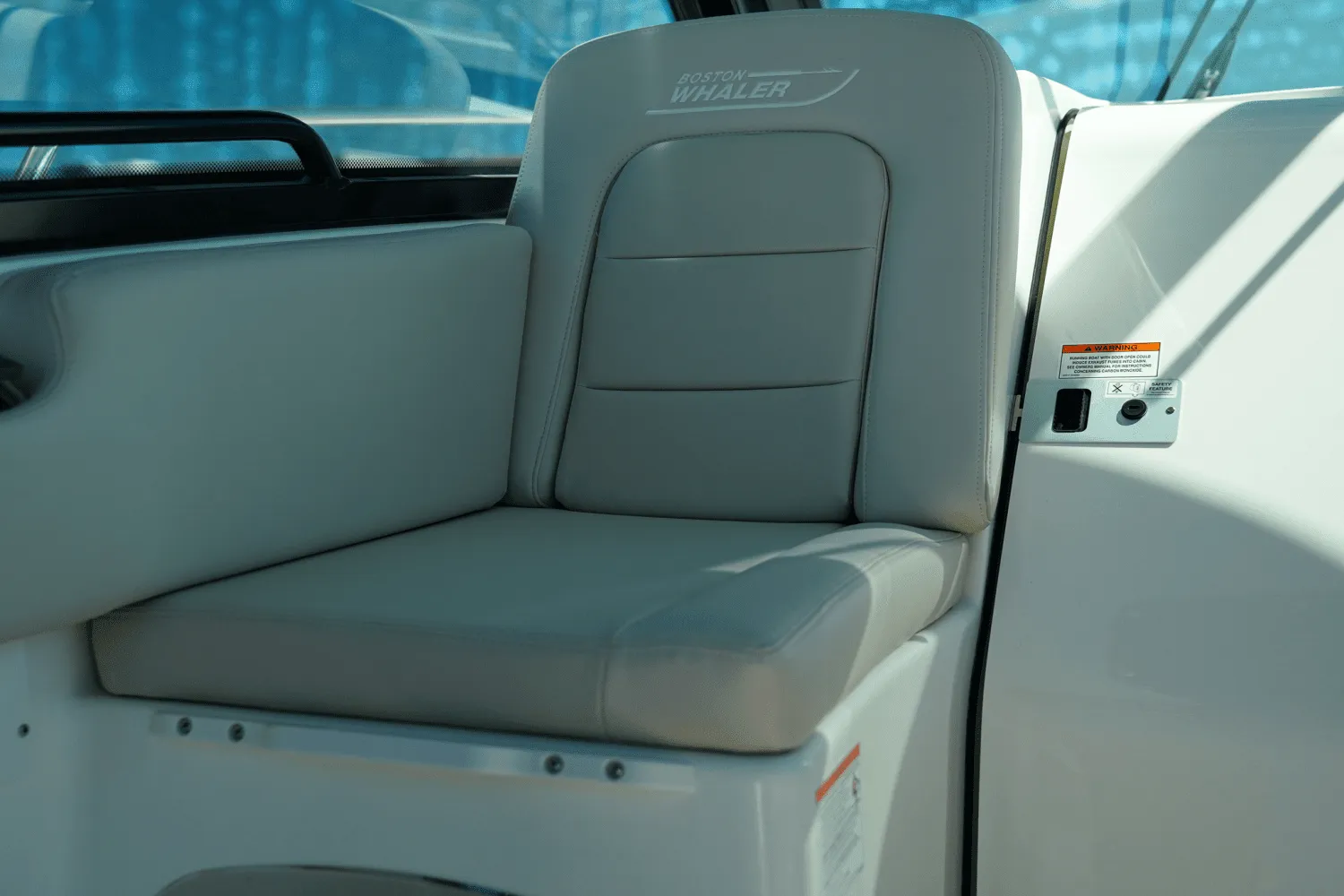 2025 Boston Whaler 285 Conquest Image Thumbnail #18