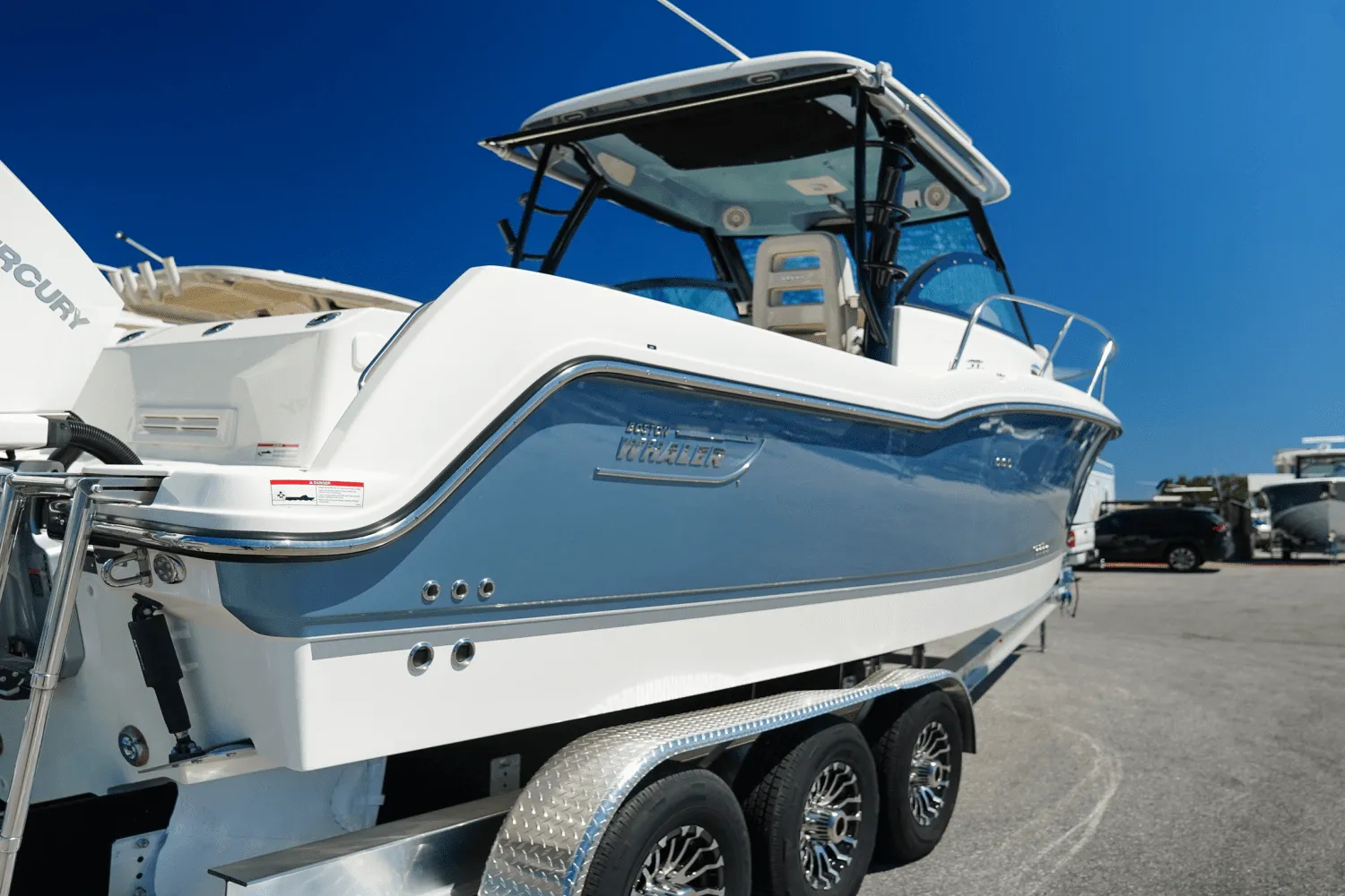 2025 Boston Whaler 285 Conquest Image Thumbnail #2