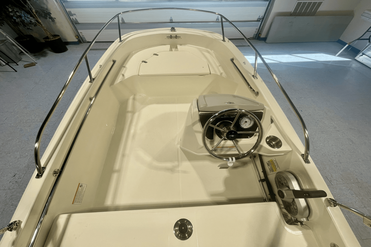 2025 Boston Whaler 130 Super Sport Image Thumbnail #6