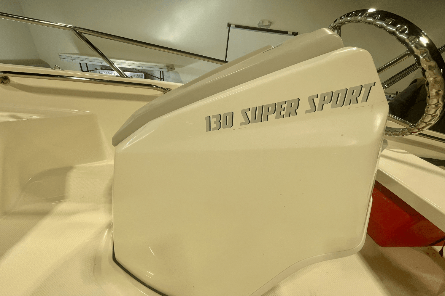 2025 Boston Whaler 130 Super Sport Image Thumbnail #9