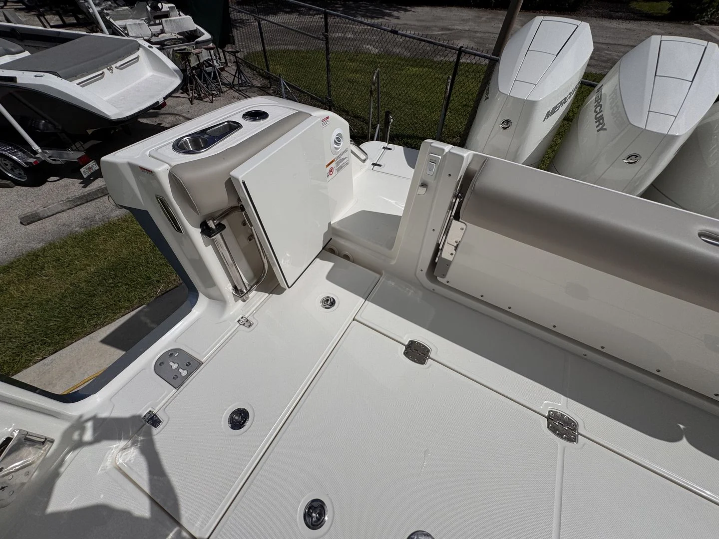 2025 Boston Whaler 365 Conquest Image Thumbnail #6