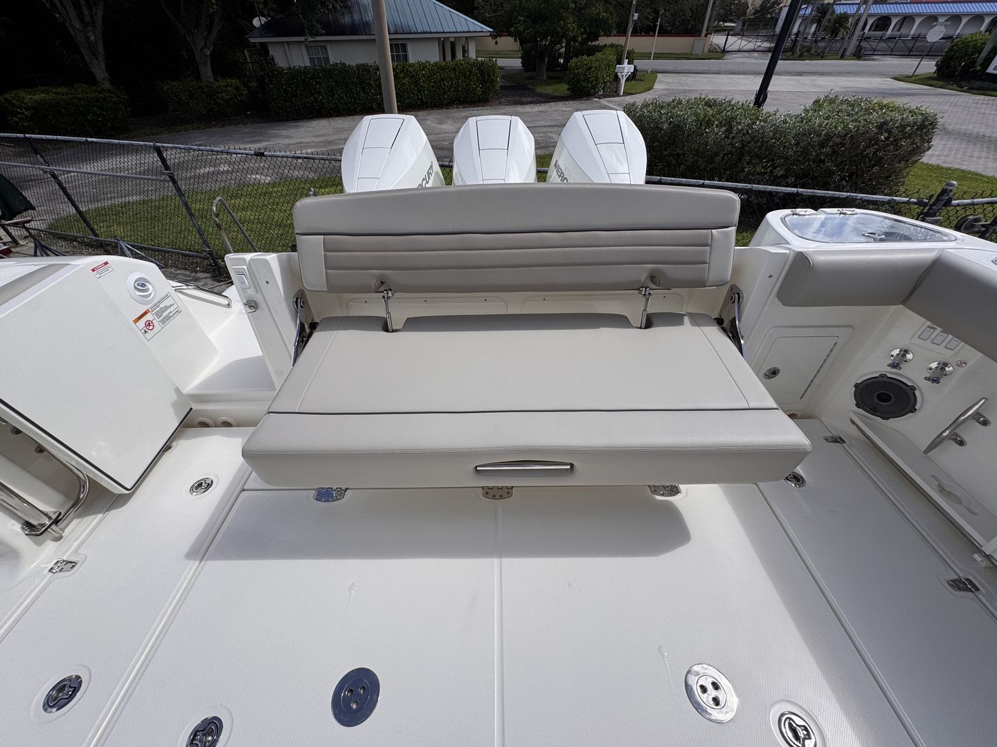 2025 Boston Whaler 365 Conquest Image Thumbnail #7